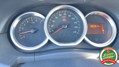 Dacia Duster 1.6 115CV Start&Stop 4x2 GPL Lauréate (7)