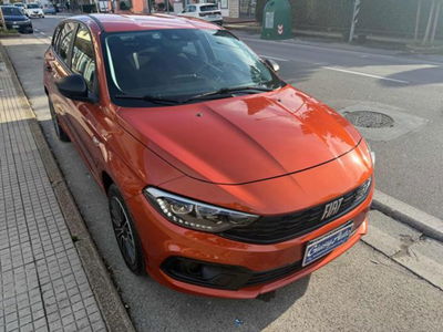 Fiat Tipo Station Wagon Tipo SW 1.0 t3 Cross 100cv usata