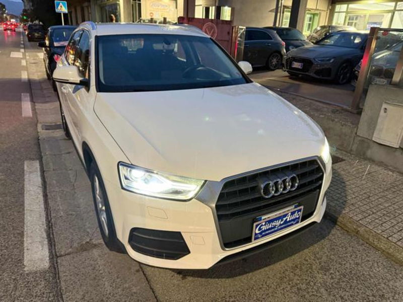 Audi Q3 2.0 TDI 120 CV Business