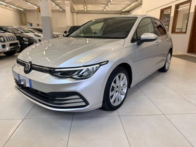 Volkswagen Golf Variant 2.0 TDI SCR DSG Life usata