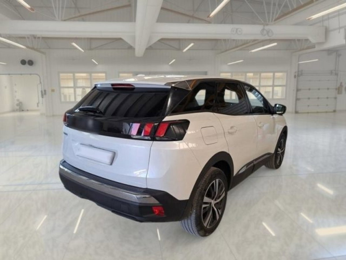 Peugeot 3008 BlueHDi 130 S&S EAT8 Allure Pack (5)