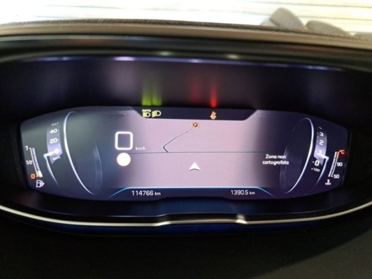 Peugeot 3008 BlueHDi 130 S&S EAT8 Allure Pack (7)