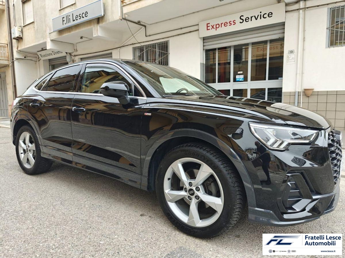 Audi Q3 Sportback 35 2.0 tdi S line edition s-tronic (2)