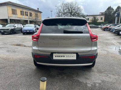 Volvo XC40 T2 automatico Essential (5)