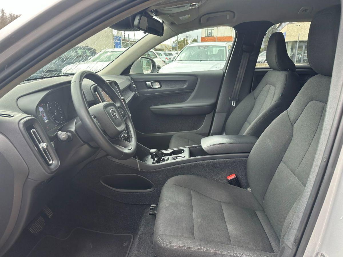 Volvo XC40 T2 automatico Essential (6)
