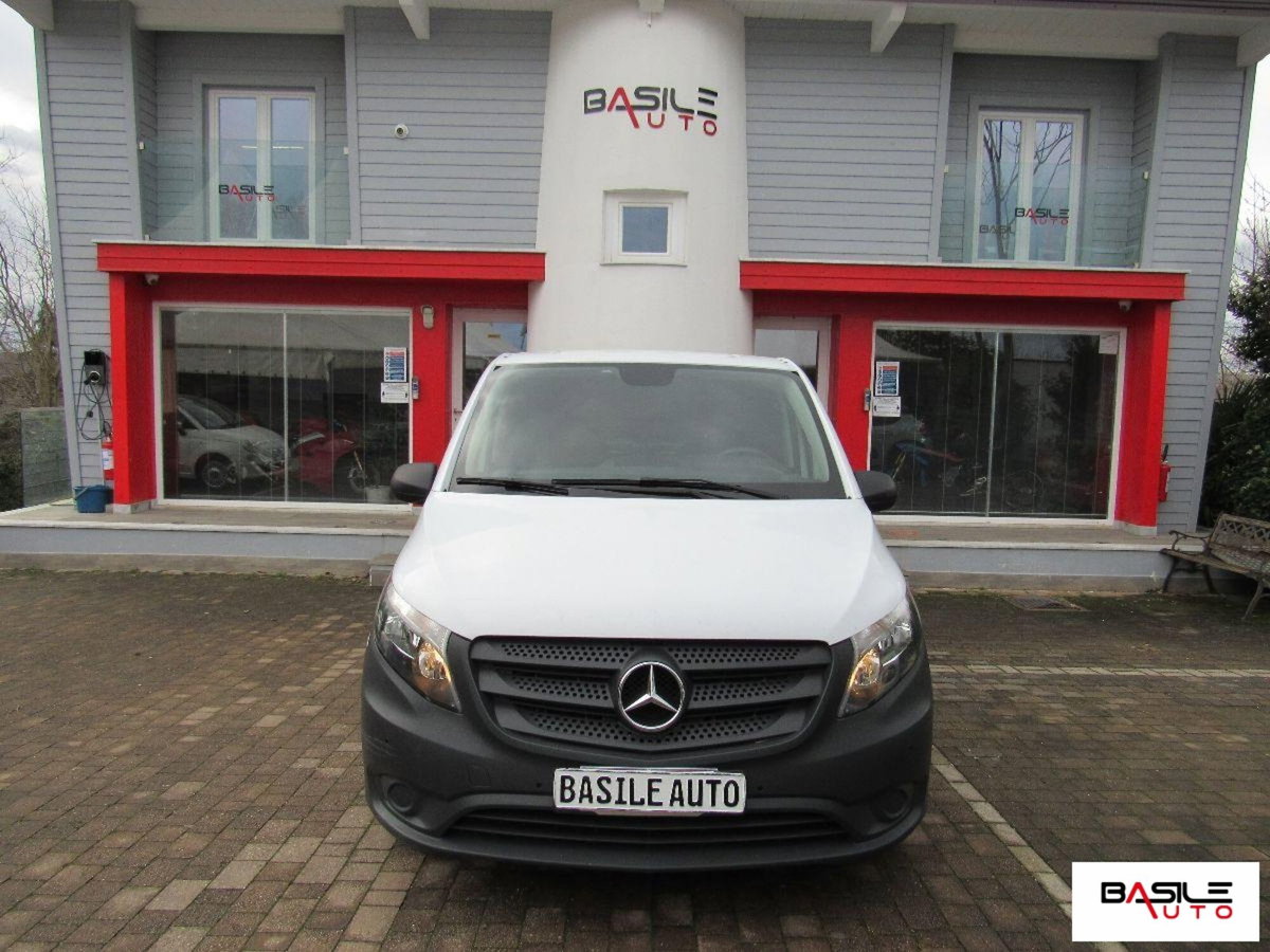 Mercedes-Benz Vito 2.2 111CDIaut4x4PL-SL MixtoVtrExlng