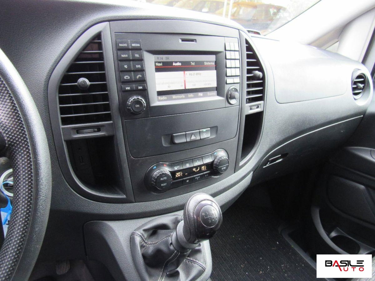 Mercedes-Benz Vito 2.2 111CDIaut4x4PL-SL MixtoVtrExlng (8)
