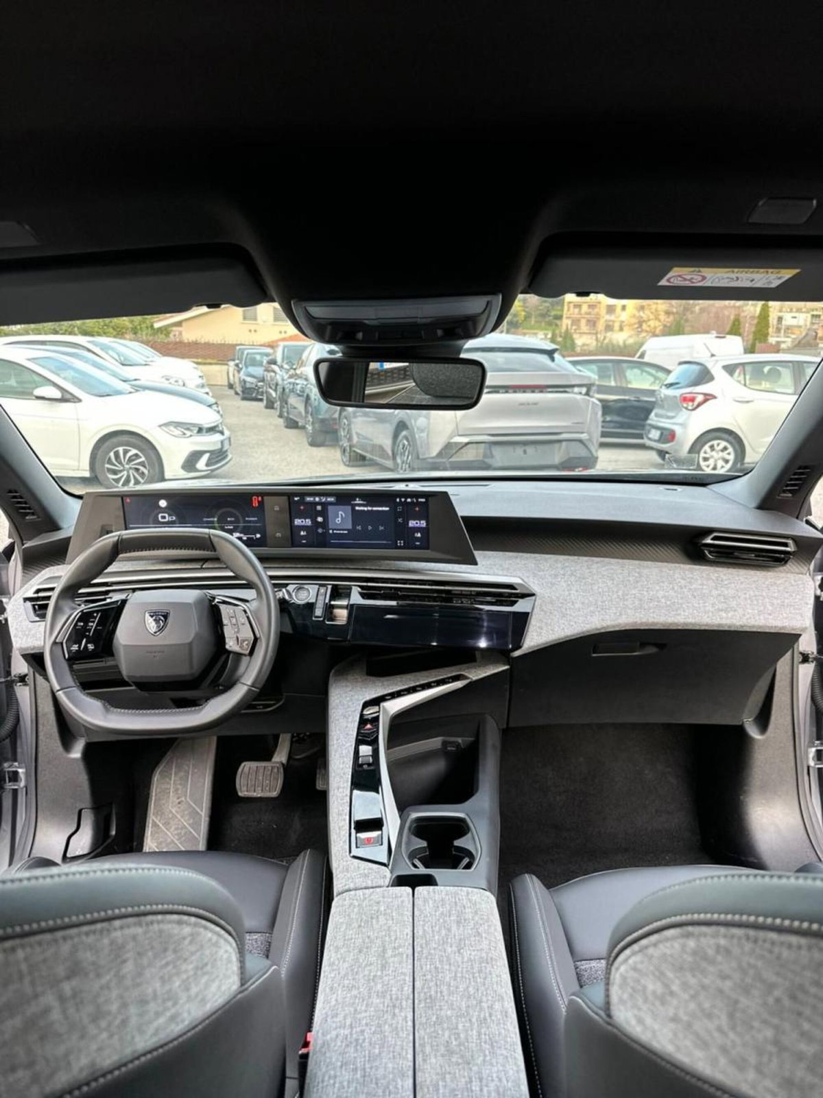 Peugeot 3008 1.2 hybrid Allure 145cv e-dcs6 (17)