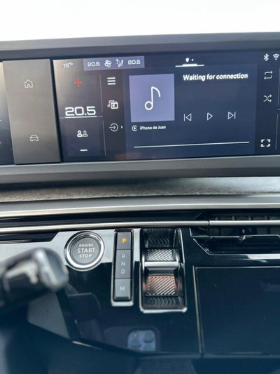 Peugeot 3008 1.2 hybrid Allure 145cv e-dcs6 (7)