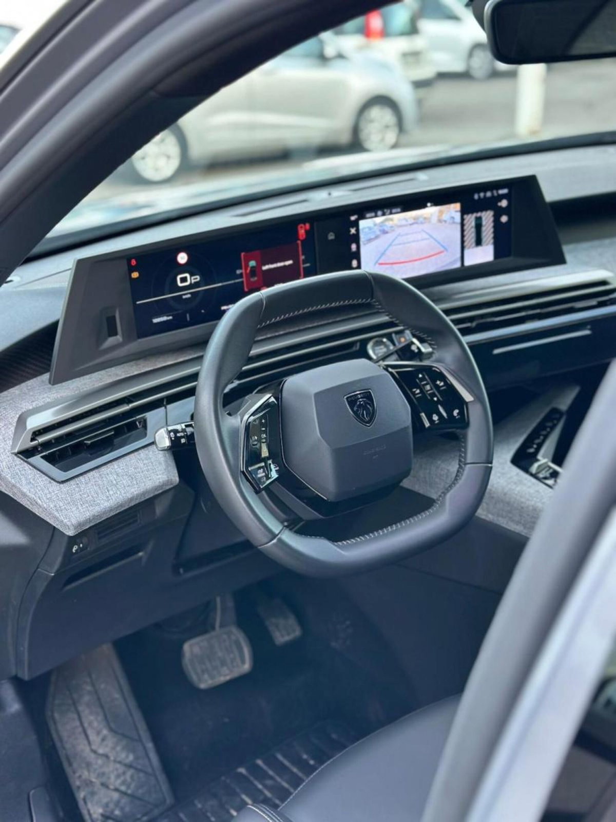 Peugeot 3008 1.2 hybrid Allure 145cv e-dcs6 (8)