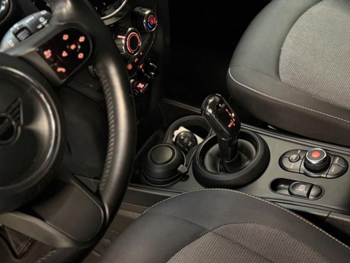 MINI Mini Countryman 2.0 Cooper D Business Countryman (10)