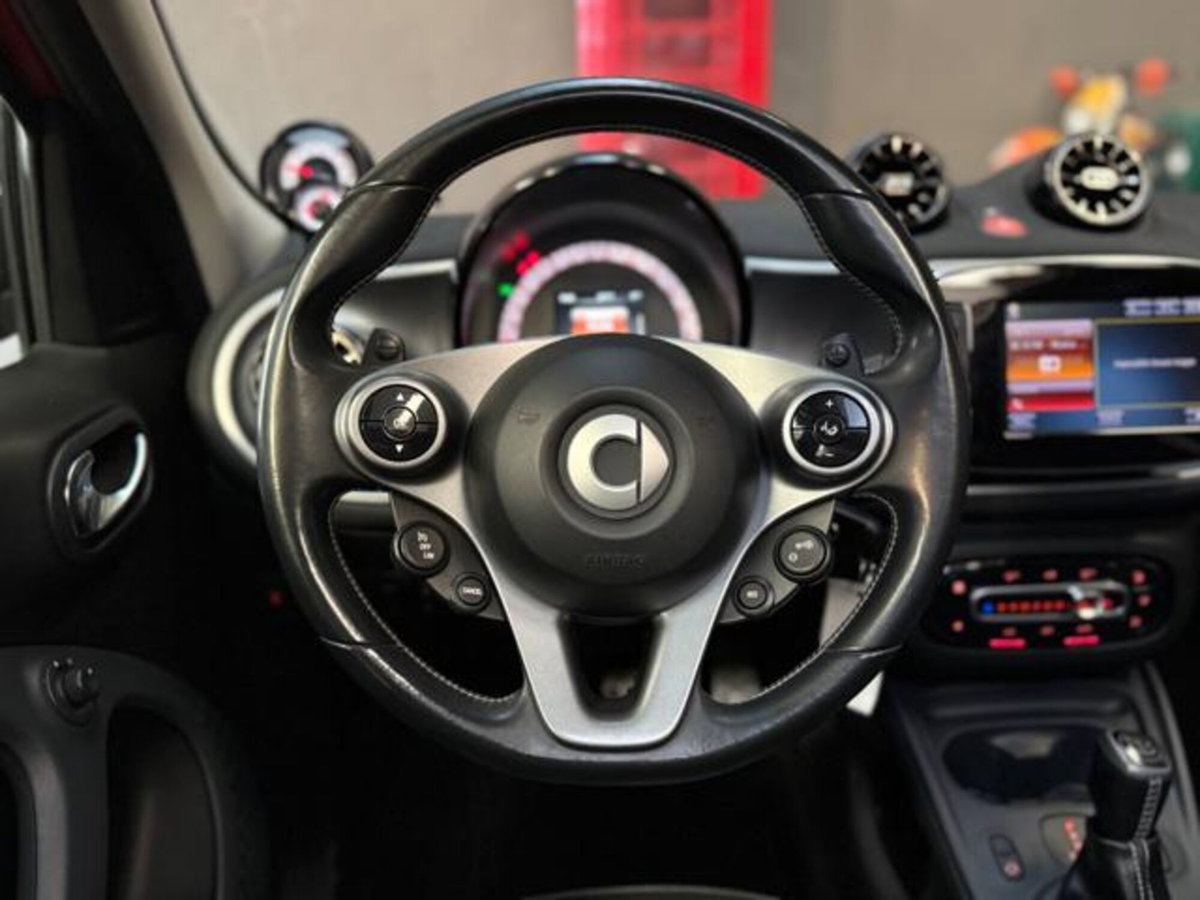 smart forfour forfour 90 0.9 Turbo Brabus Style (13)