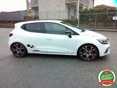 Renault Clio 1.6 T 220CV EDC Start&Stop 5 porte R.S. Trophy (6)