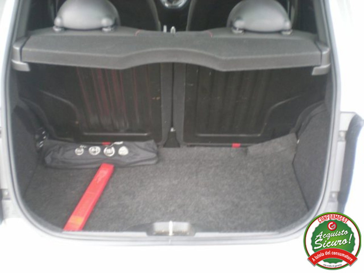 Abarth 500 1.4 Turbo T-Jet (11)