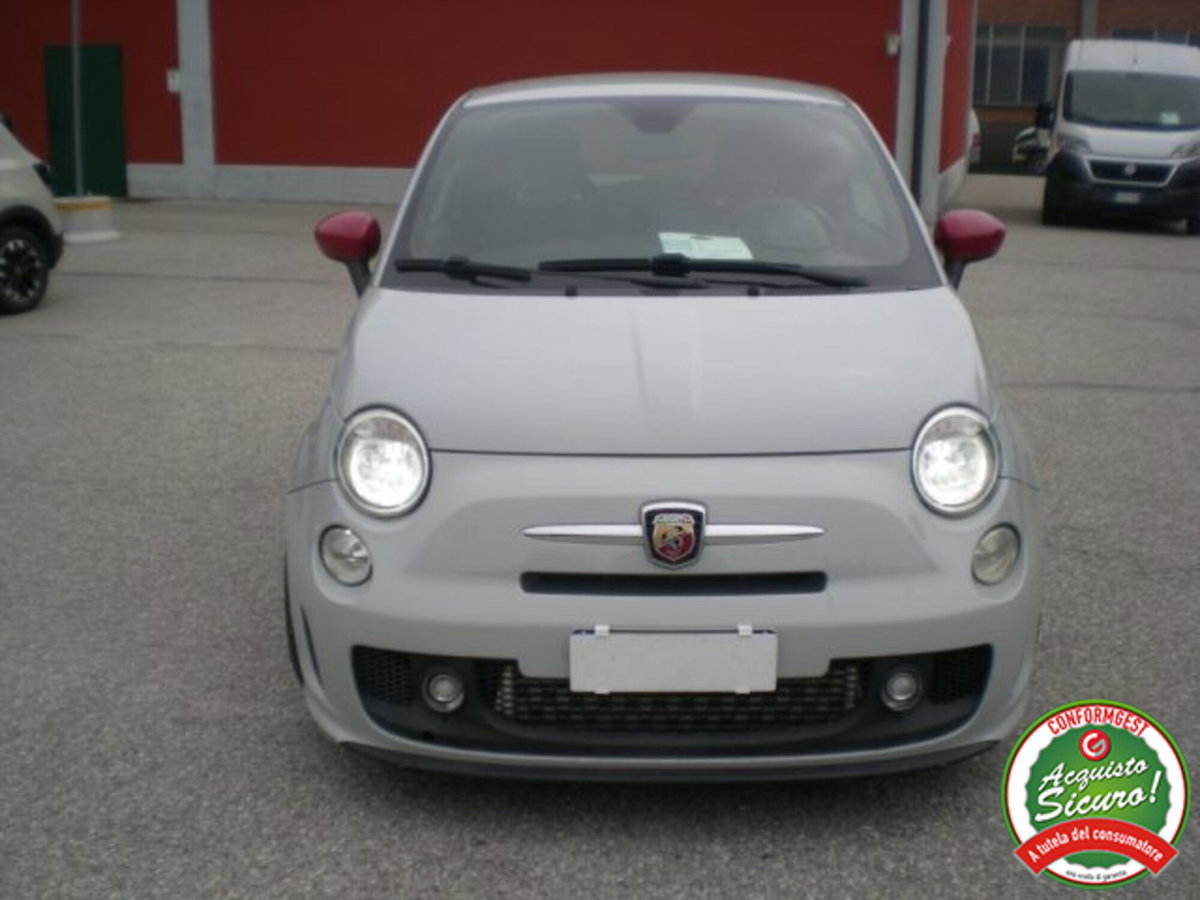 Abarth 500 1.4 Turbo T-Jet (2)