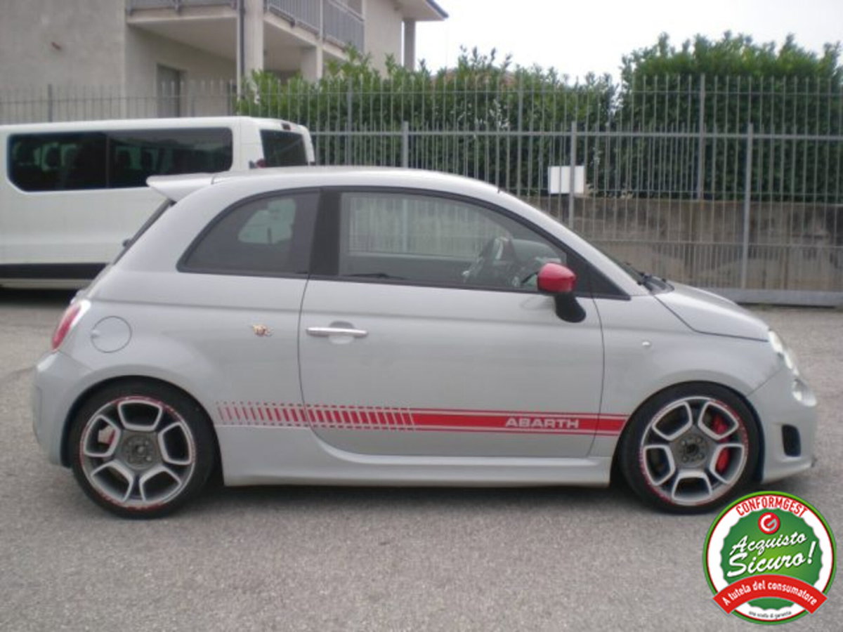 Abarth 500 1.4 Turbo T-Jet (8)