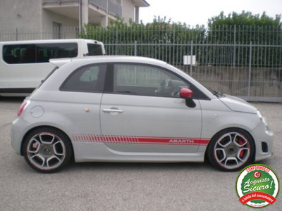 Abarth 500 1.4 Turbo T-Jet (8)