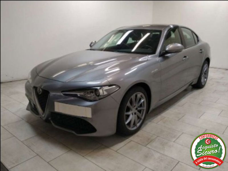 Alfa Romeo Giulia 2.2 Turbodiesel 210 CV AT8 AWD Q4 Veloce