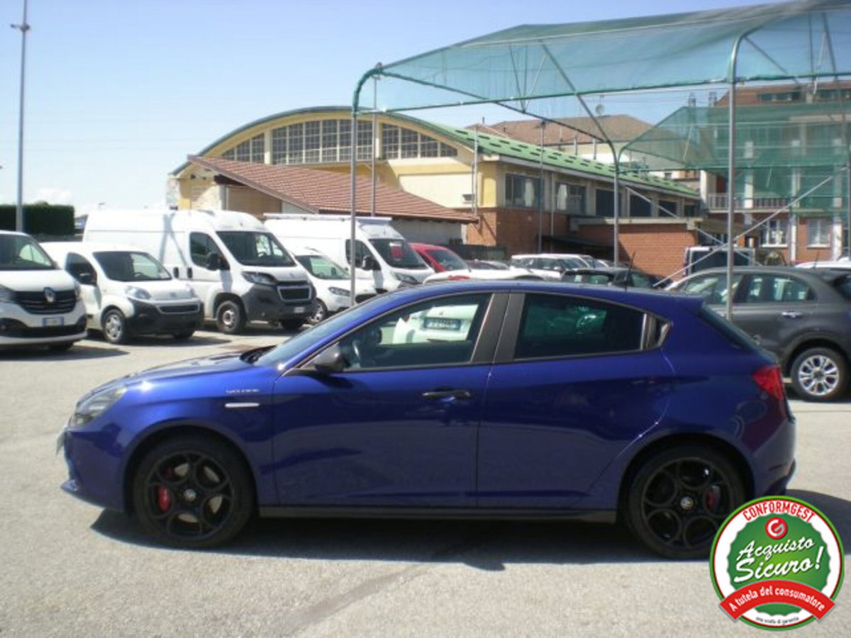 Alfa Romeo Giulietta 2.0 JTDm Carbon Edition 170cv tct (5)