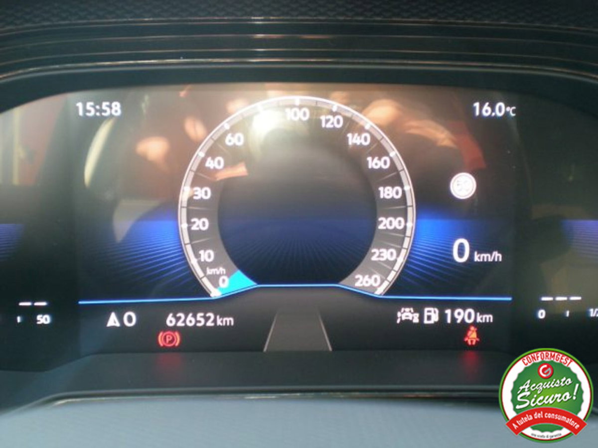 Volkswagen Taigo 1.0 tsi Life 95cv (15)