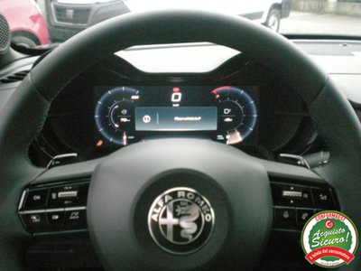 Alfa Romeo Junior 1.2 ibrida 145cv edct6 (14)