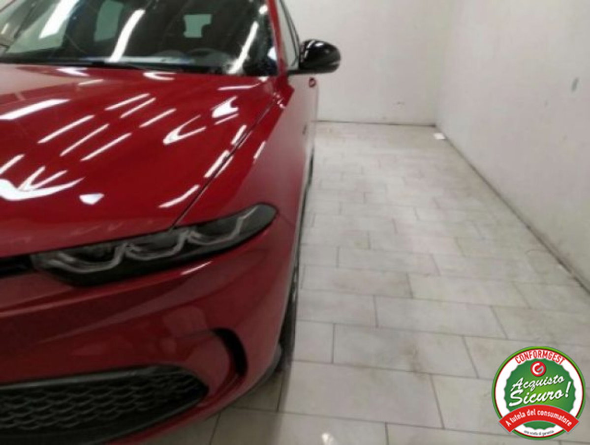 Alfa Romeo Tonale 1.3 phev Sprint Q4 280cv at6 (9)