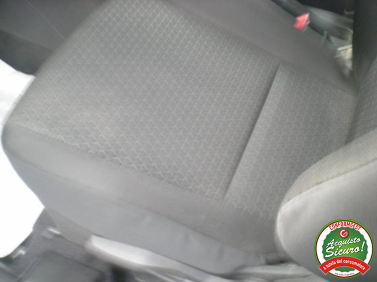 Suzuki Swift 1.2 Hybrid Cool (14)