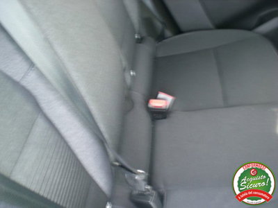 Renault Captur TCe 100 CV GPL FAP Zen (13)