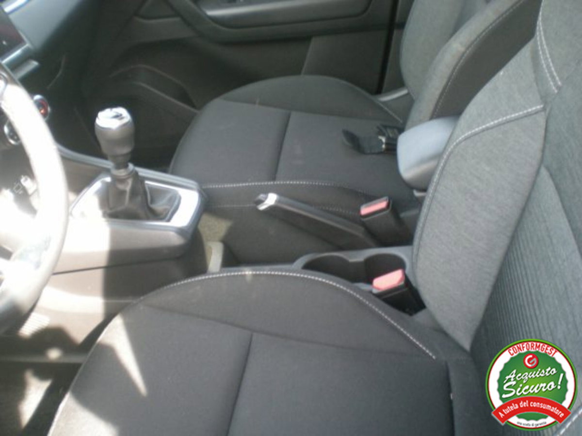 Renault Captur TCe 100 CV GPL FAP Zen (17)