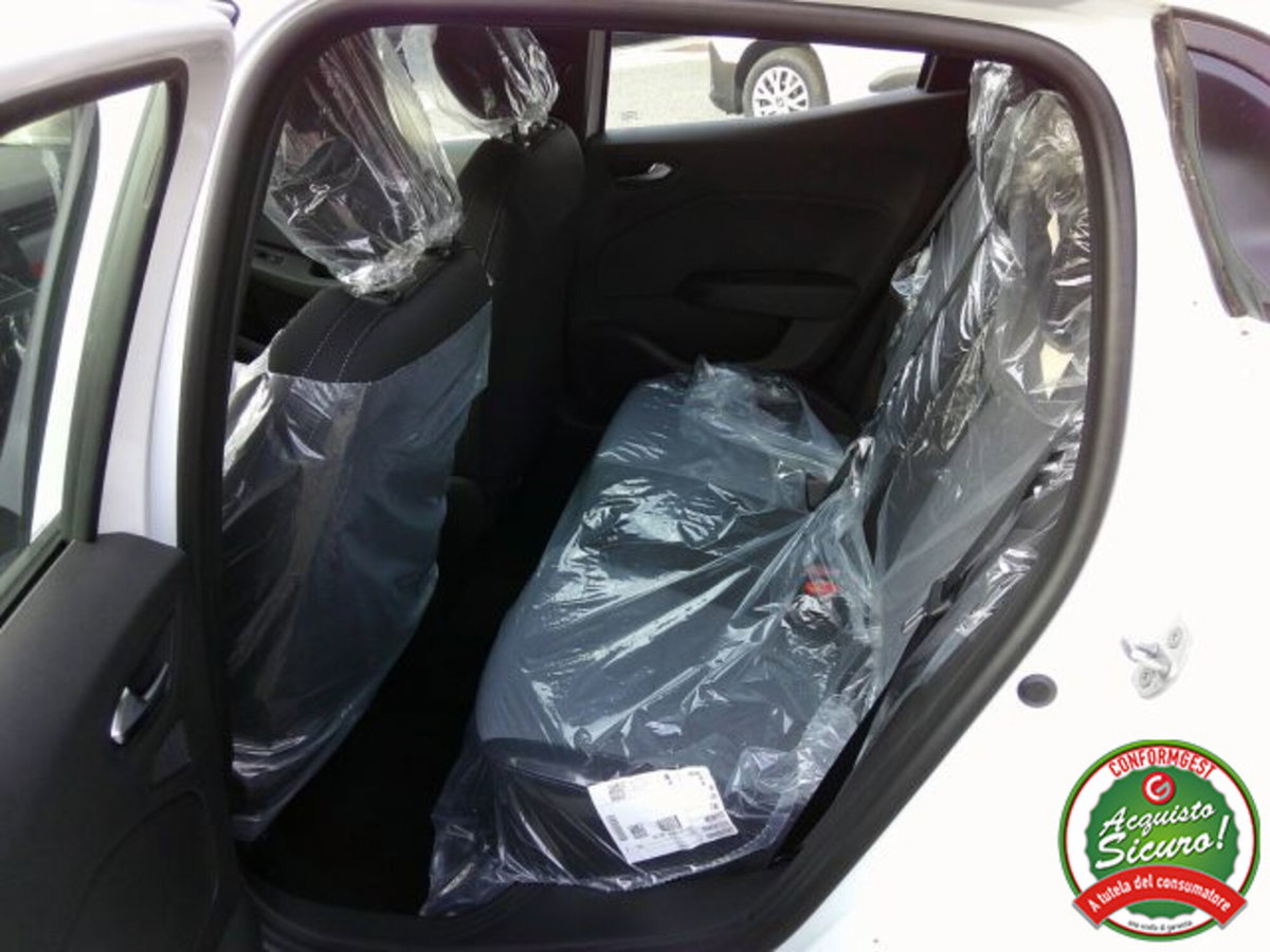 Renault Clio 1.0 eco-g Evolution 100cv (10)