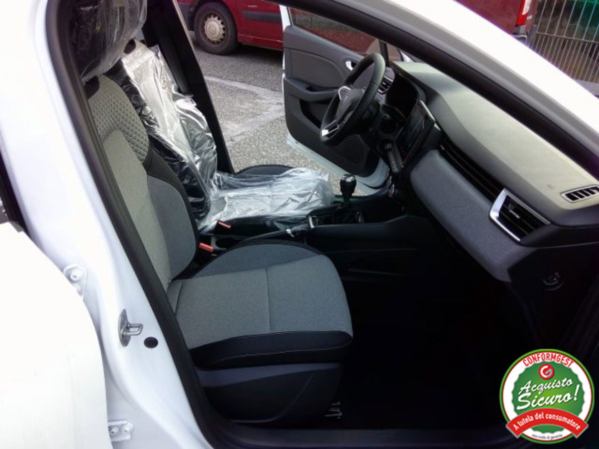 Renault Clio 1.0 eco-g Evolution 100cv (13)