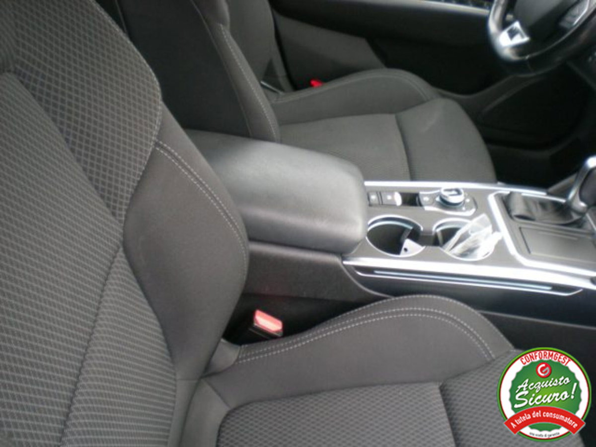 Renault Talisman SporTour dCi 160 CV EDC Business (11)