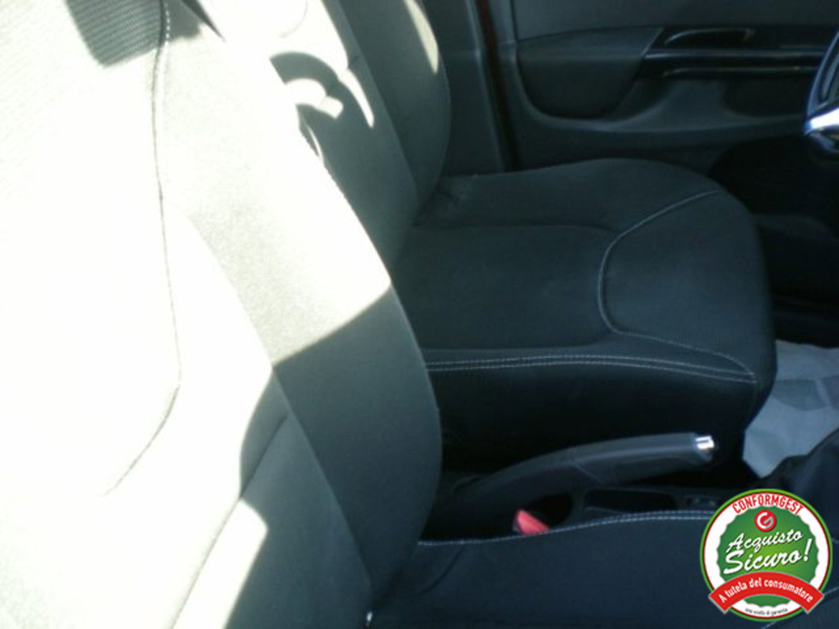 Renault Clio 1.5 dCi 8V 75CV 5 porte Live (11)
