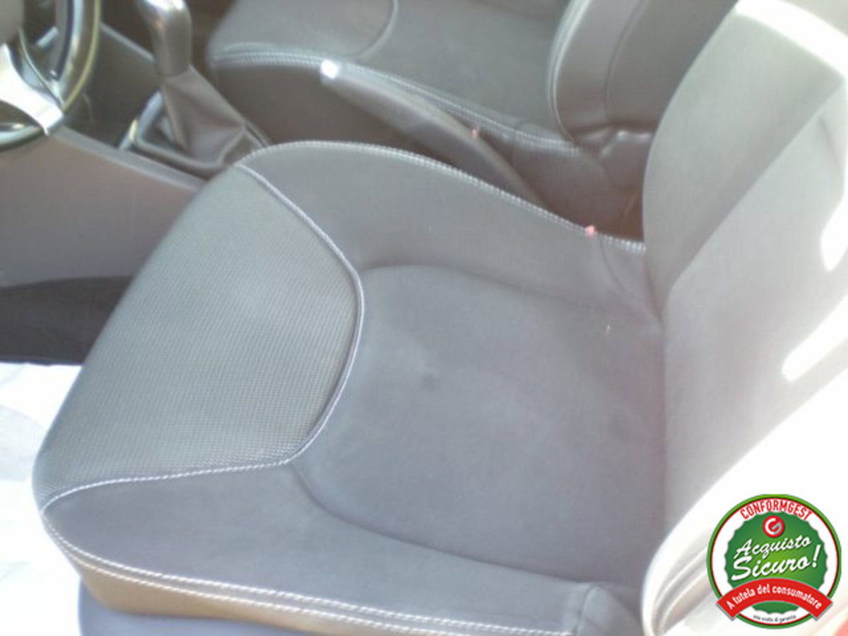 Renault Clio 1.5 dCi 8V 75CV 5 porte Live (15)