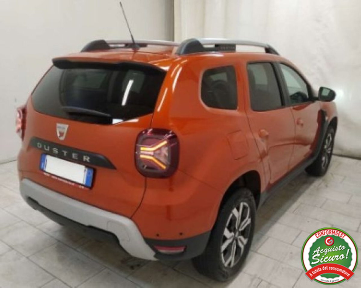 Dacia Duster 1.0 TCe 100 CV ECO-G 4x2 Prestige (2)