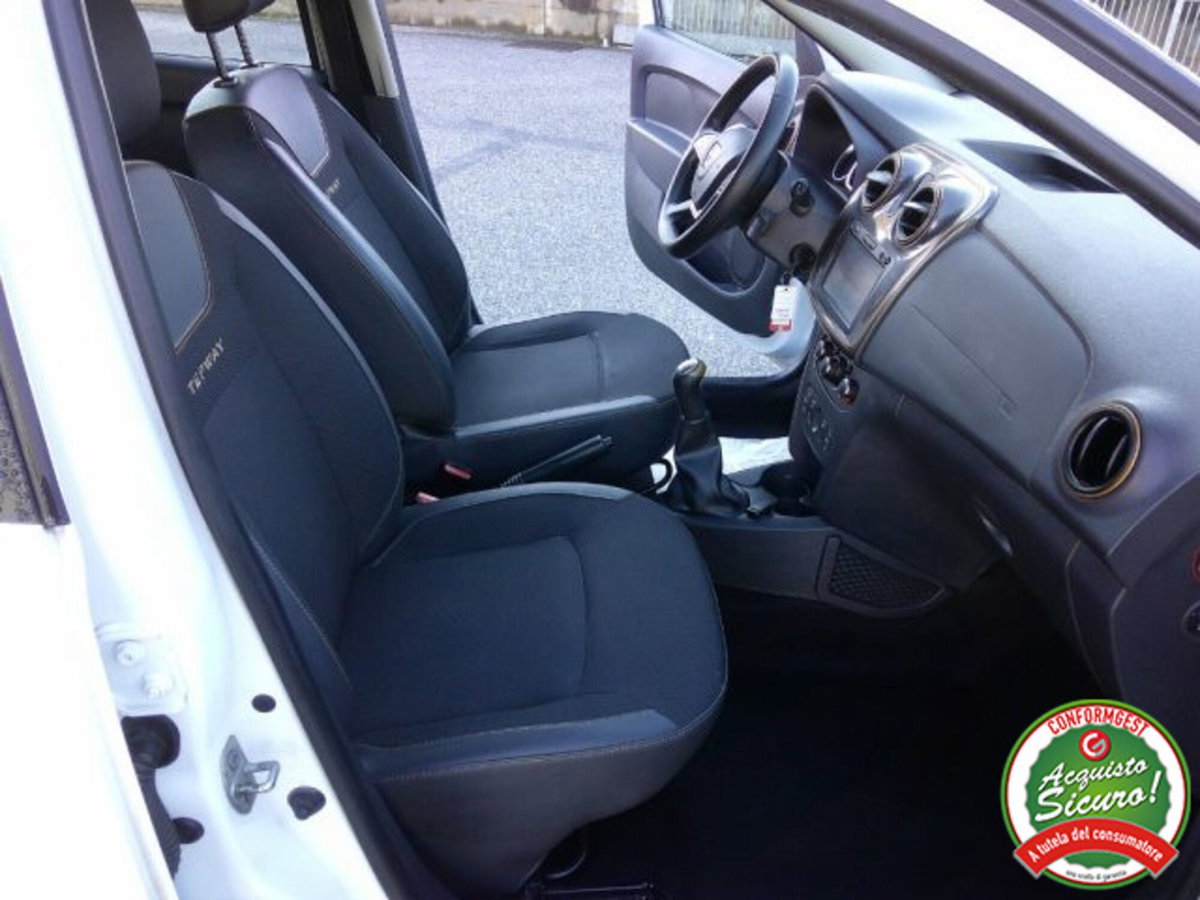 Dacia Sandero Stepway 1.5 dCi 8V 90CV Start&Stop (13)