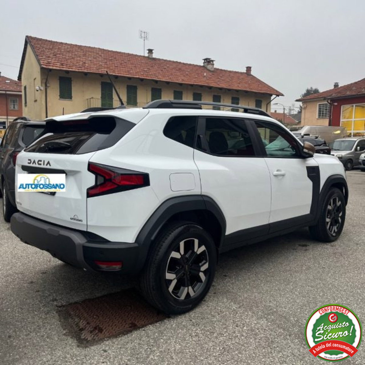Dacia Duster 1.0 Eco-G Extreme 100cv (4)