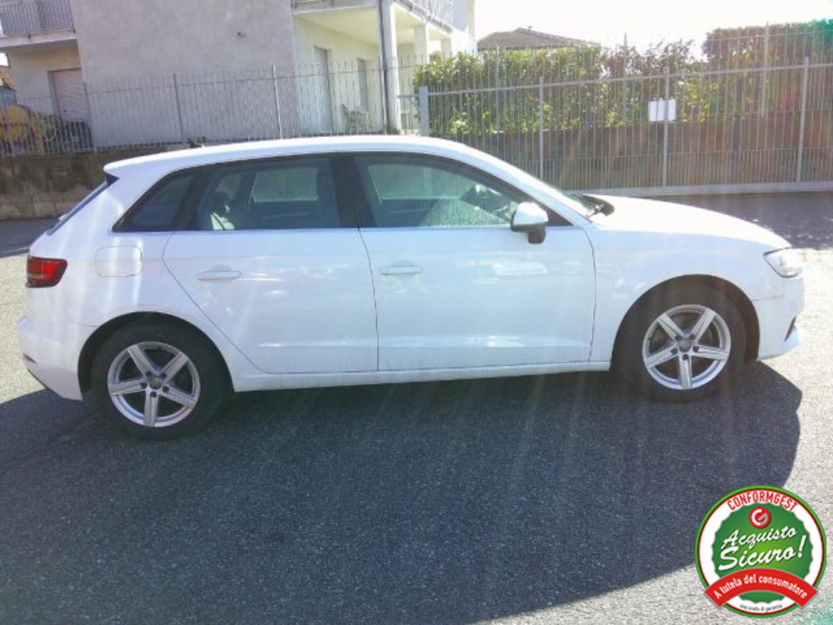 Audi A3 Sportback 30 TDI Business (6)