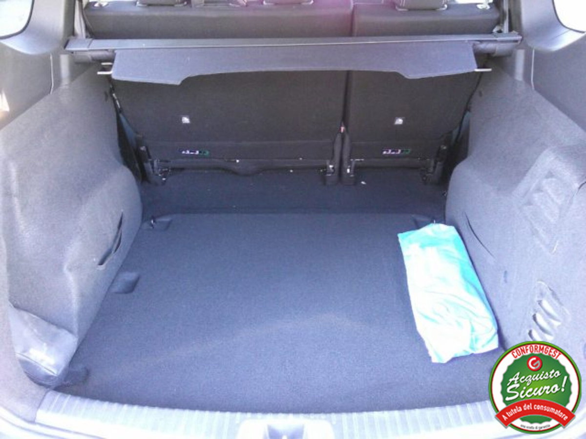 Dacia Jogger Jogger 1.0 TCe GPL 100 CV 5 posti Comfort (11)