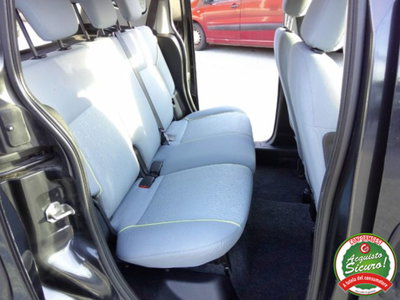 Peugeot Bipper 1.3 HDi 80 Outdoor (12)