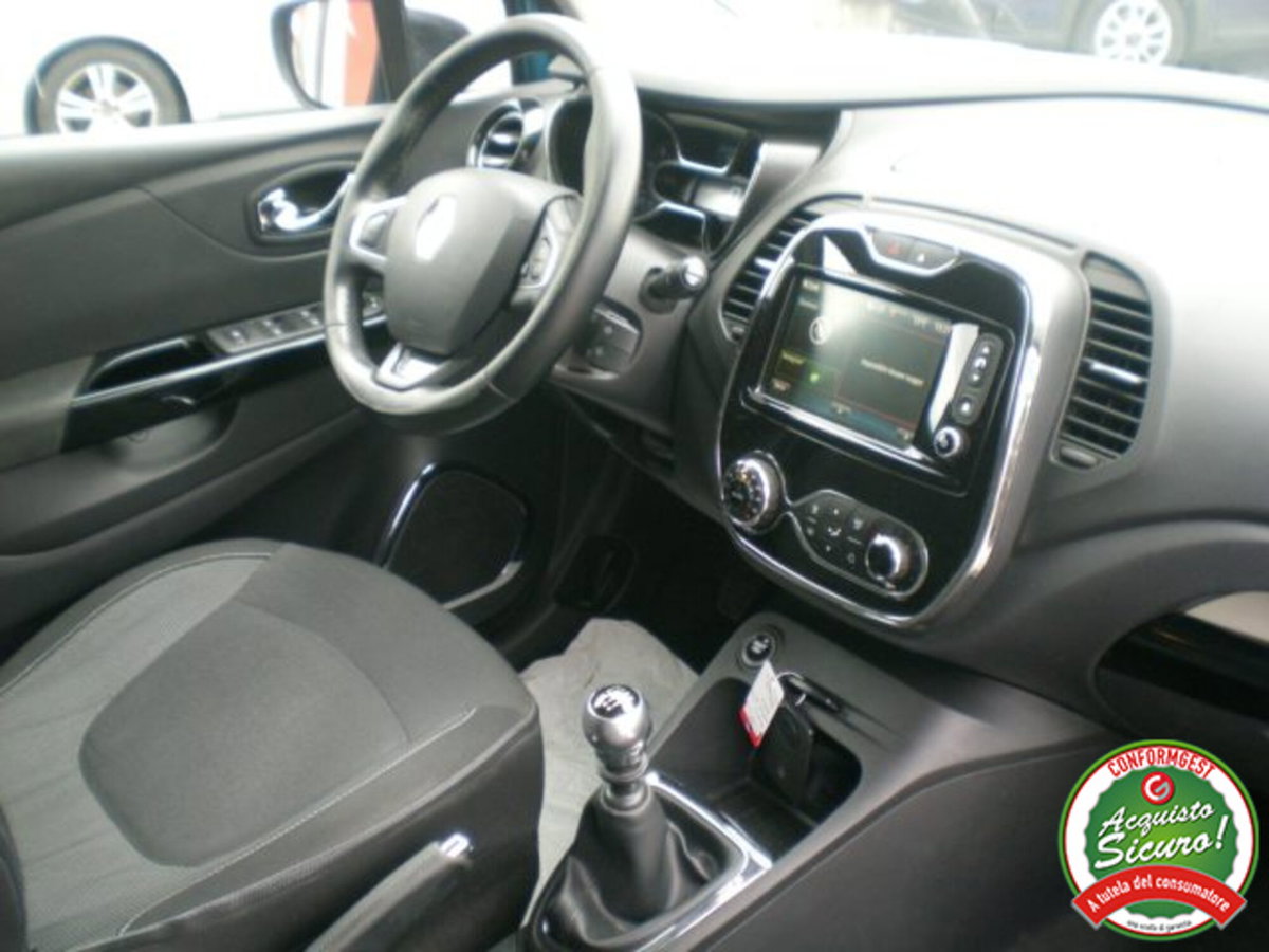 Renault Captur 1.5 dCi 8V 110 CV Start&Stop Energy R-Link (11)