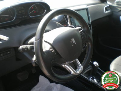 Peugeot 2008 e-HDi 92 CV Stop&Start ETG6 Allure (14)