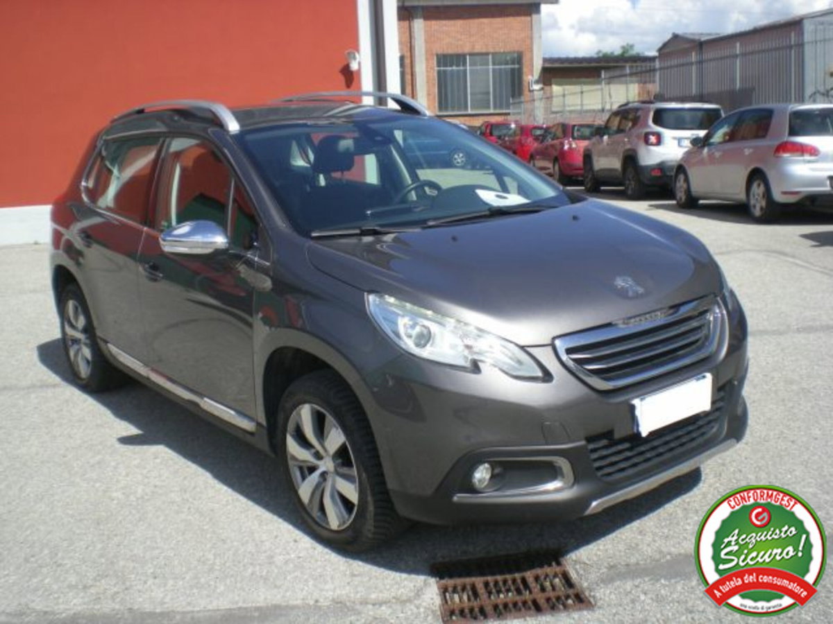 Peugeot 2008 e-HDi 92 CV Stop&Start ETG6 Allure (2)