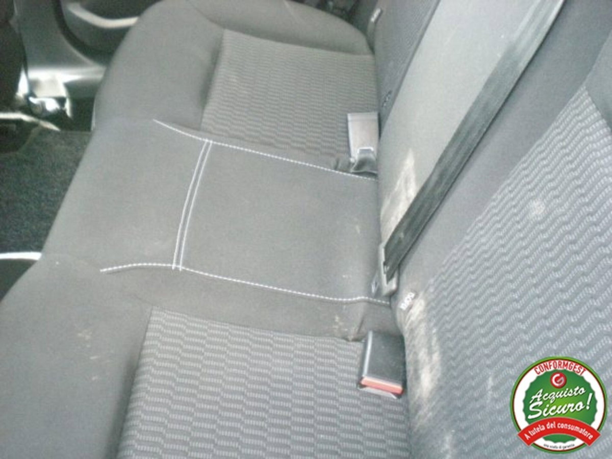 Peugeot 208 75 5 porte Active (14)