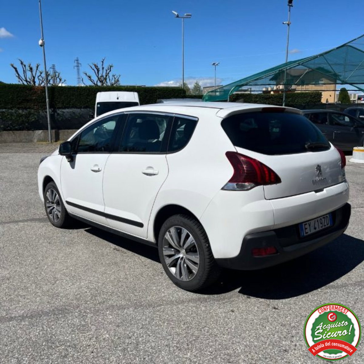 Peugeot 3008 1.6 HDi 115CV Active (6)