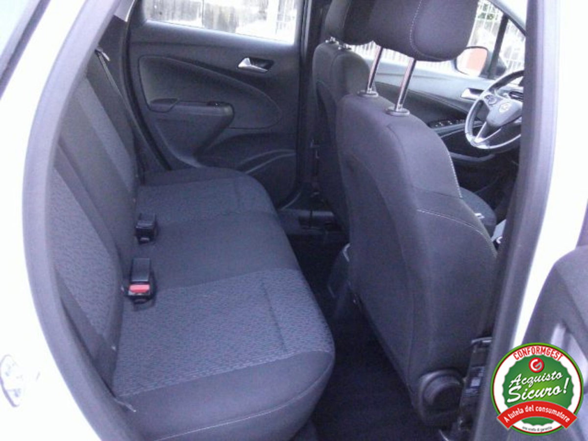 Opel Crossland 1.2 12V Start&Stop Design & Tech (12)