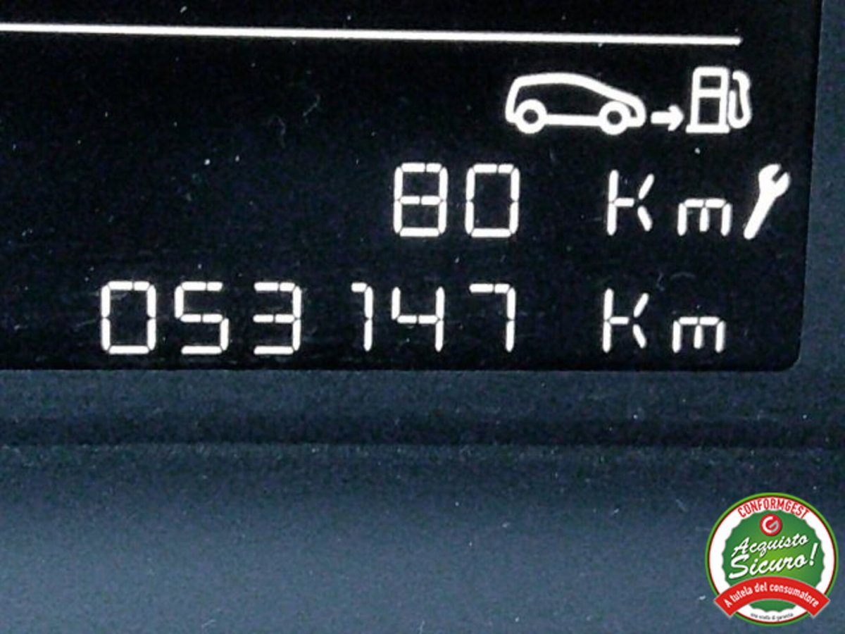 Opel Crossland 1.2 12V Start&Stop Design & Tech (16)