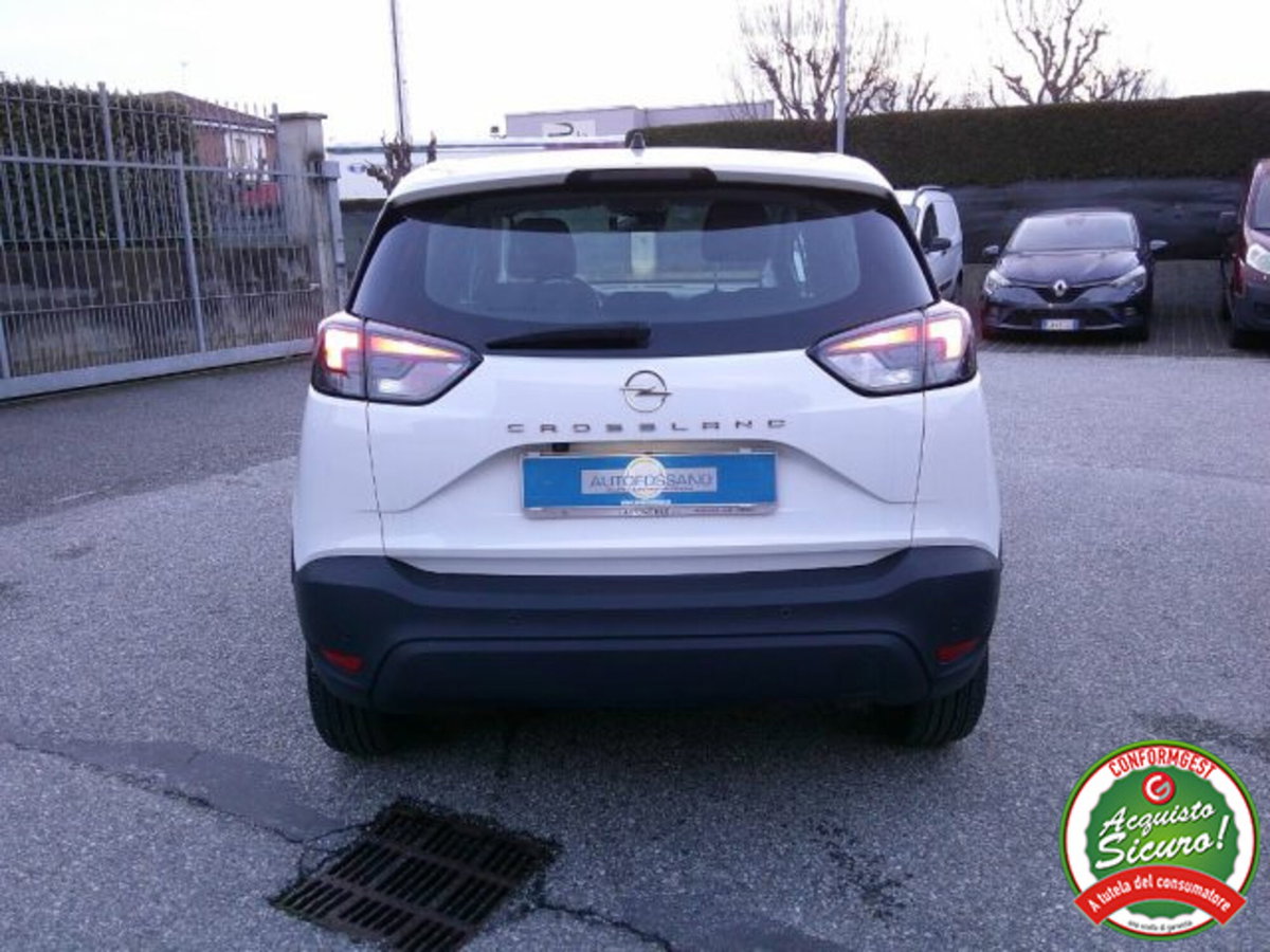 Opel Crossland 1.2 12V Start&Stop Design & Tech (4)