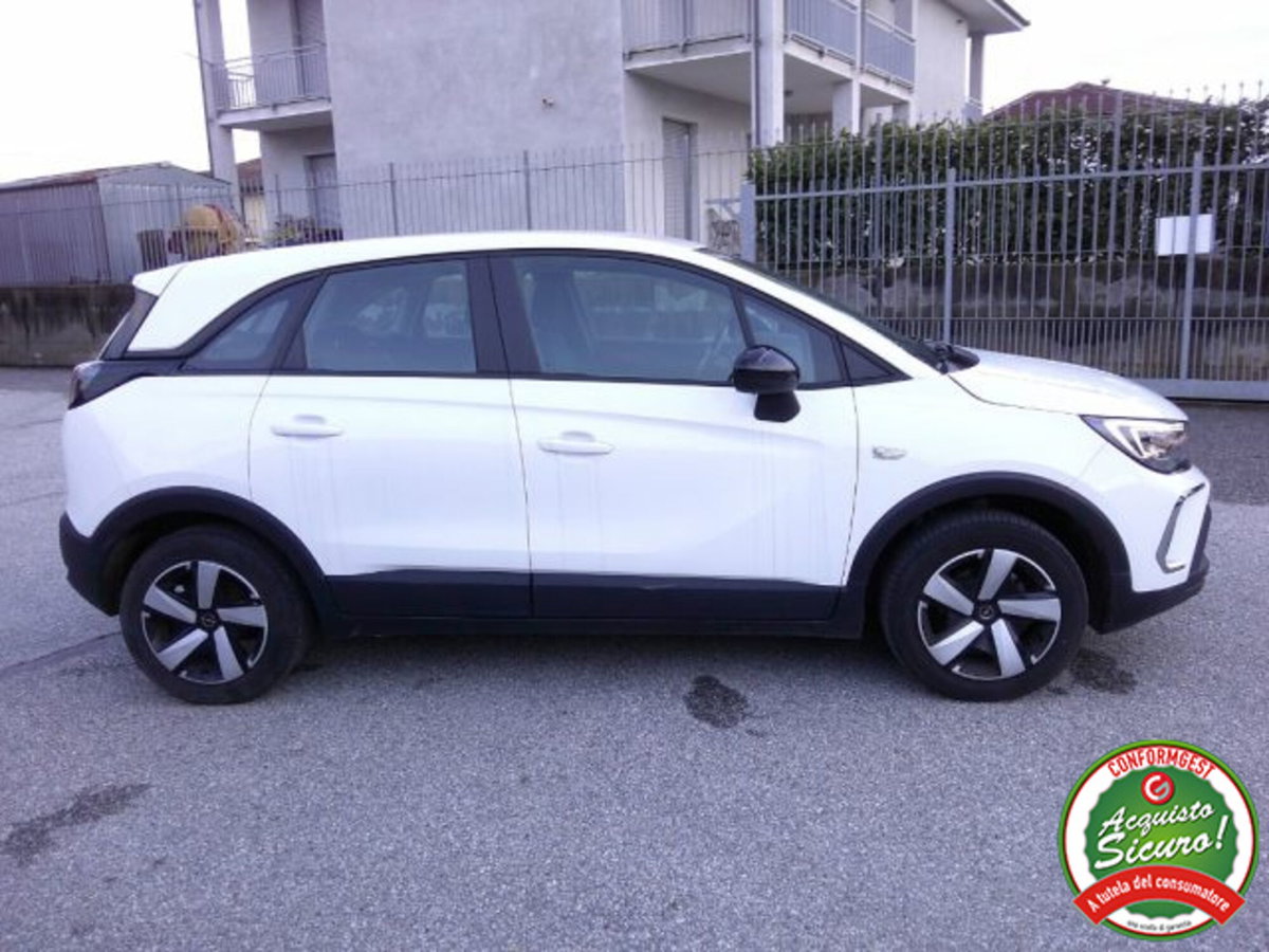 Opel Crossland 1.2 12V Start&Stop Design & Tech (6)