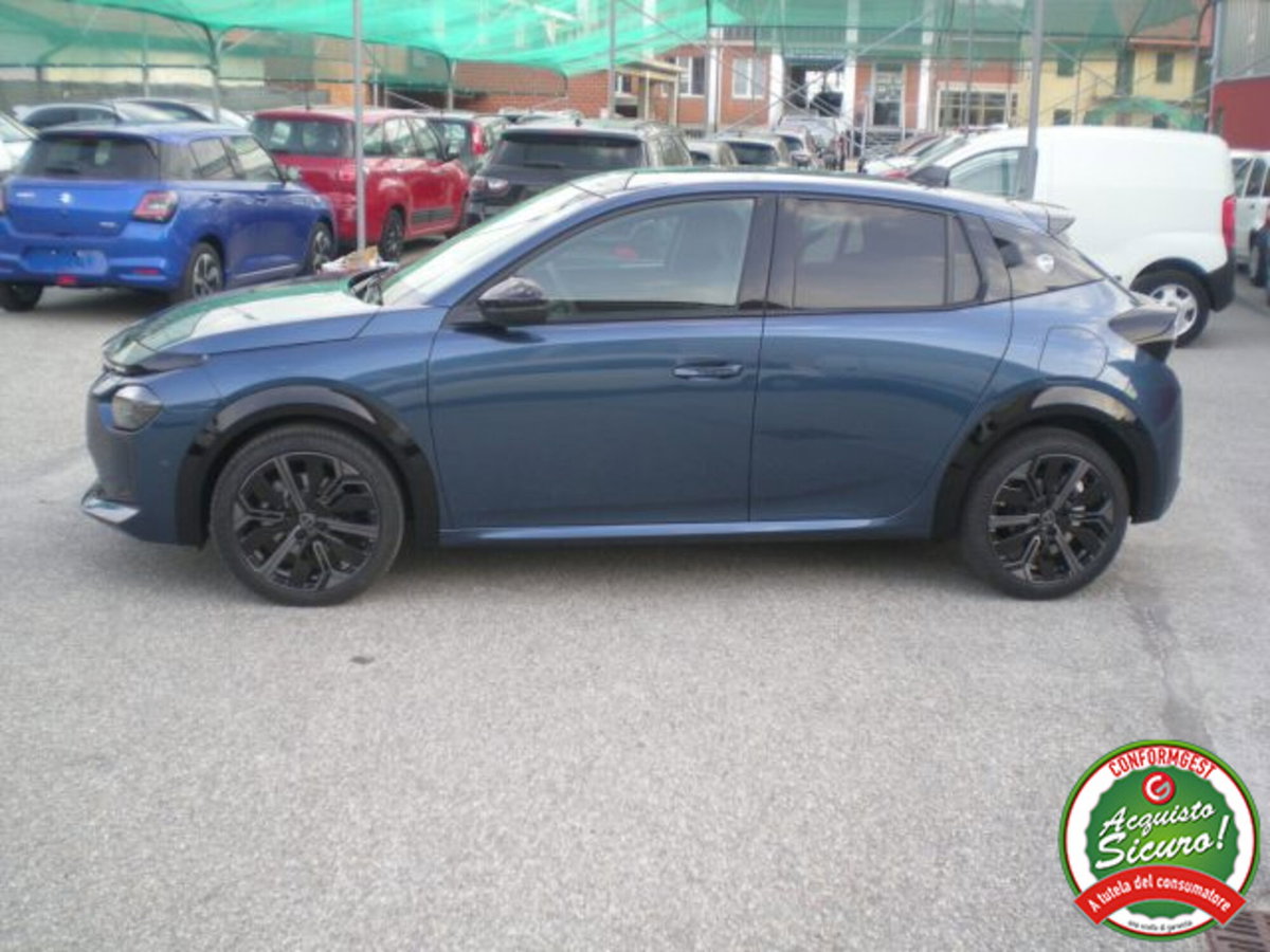 Lancia Ypsilon 1.2 mhev Edizione Limitata Cassina e-dct (2)